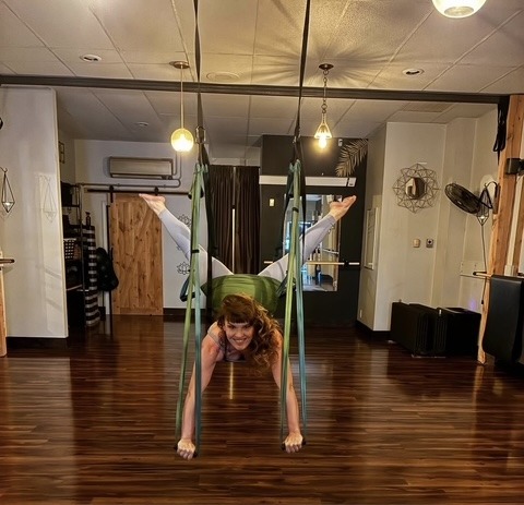 Rachel Mason practicing trapeze at Triumph Studio